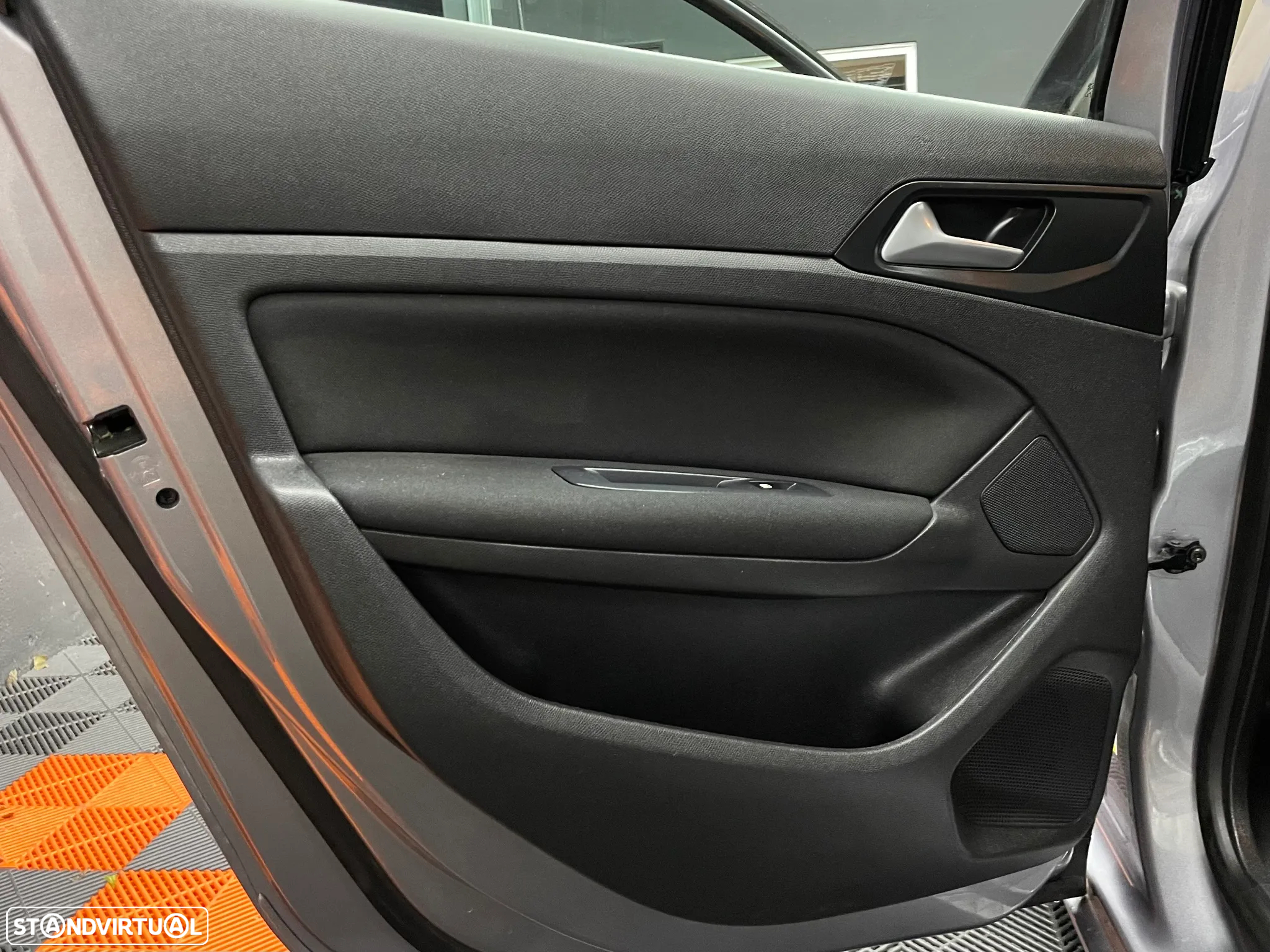 Peugeot 308 SW 1.6 BlueHDi Style - 16