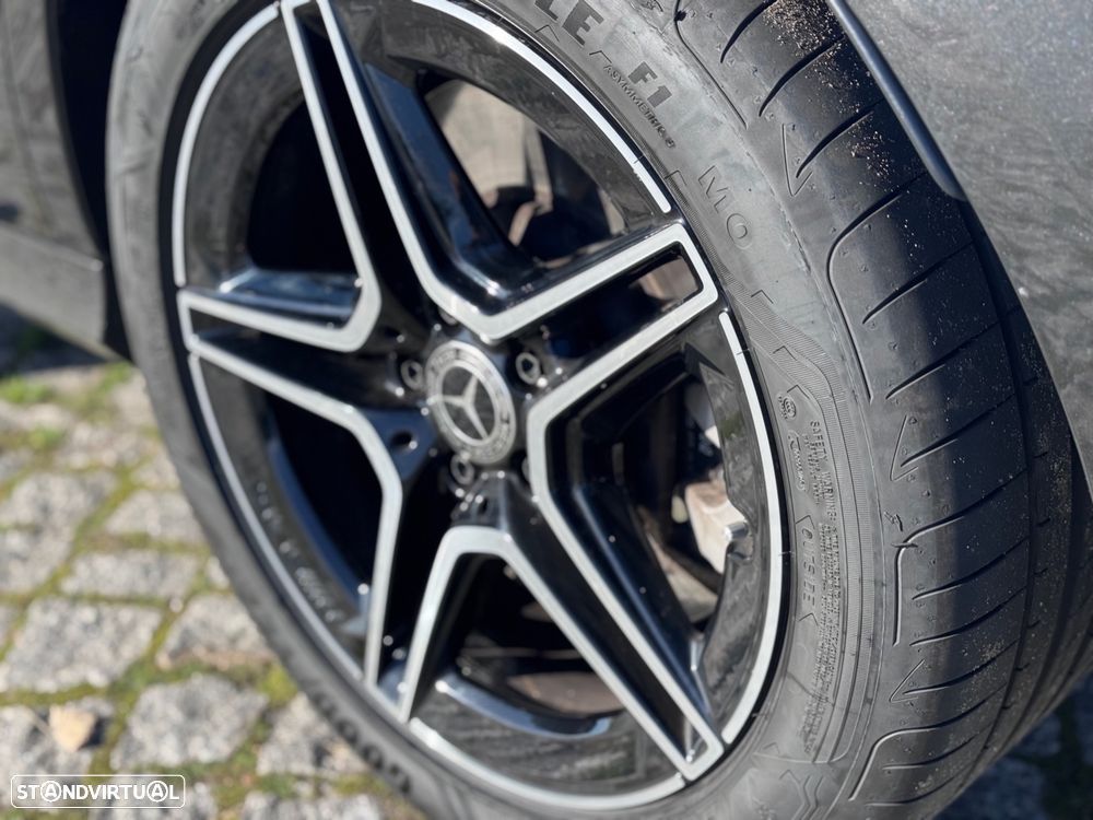 Mercedes-Benz E 300 de 9G-TRONIC AMG Line - 21