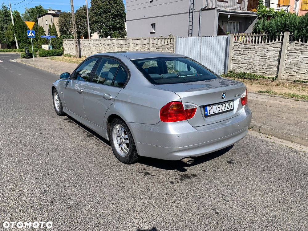 BMW Seria 3 318d - 6
