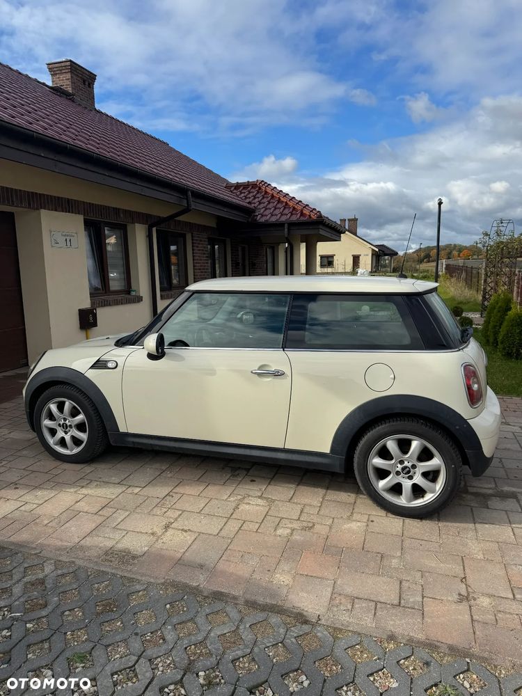 MINI ONE Standard - 4