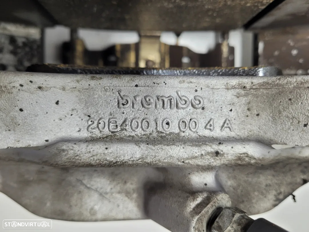 Conjunto Travões Pinças Mercedes AMG BREMBO C/E/S-CLASS - 6