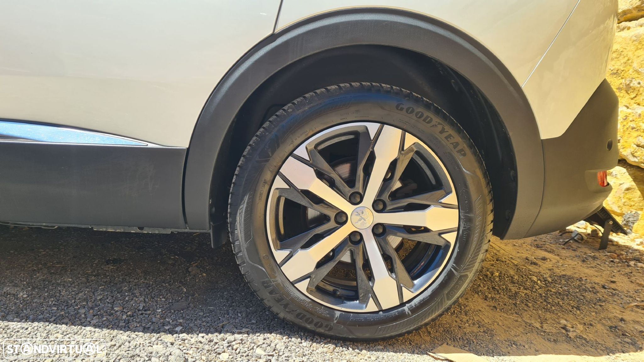 Peugeot 5008 1.5 BlueHDi Crossway EAT8 - 60