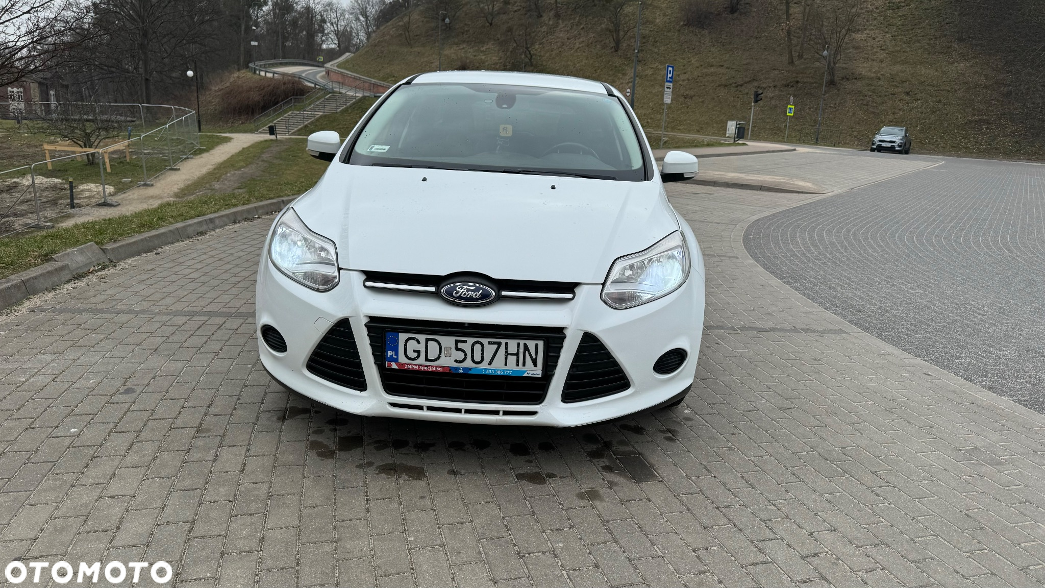 Ford Focus 1.6 TDCi Ambiente - 8