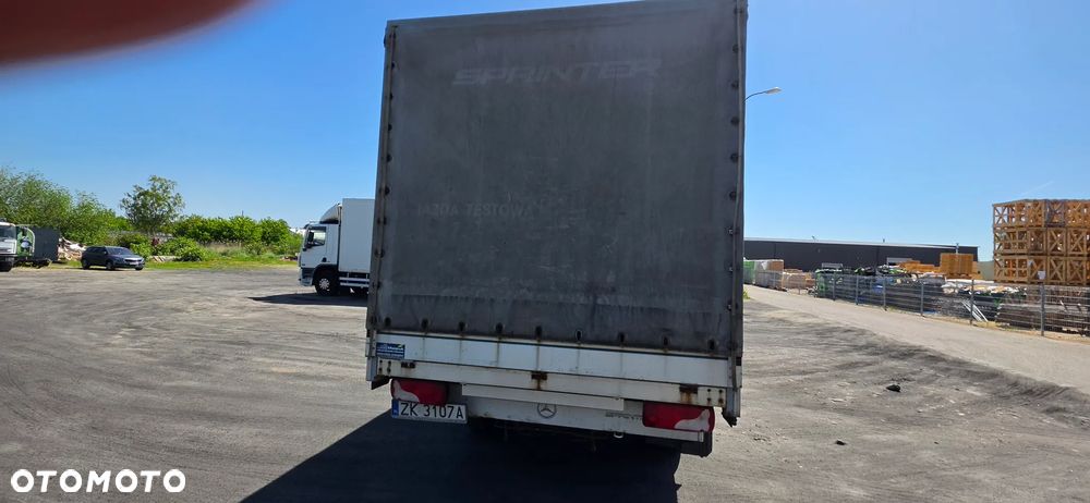 Mercedes-Benz SPRINTER - 4