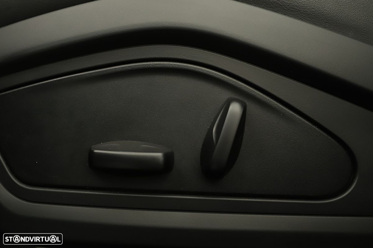 Porsche Taycan 4S - 30