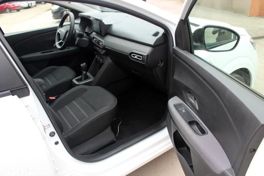 Dacia Sandero TCe 90 CVT Expression - 12