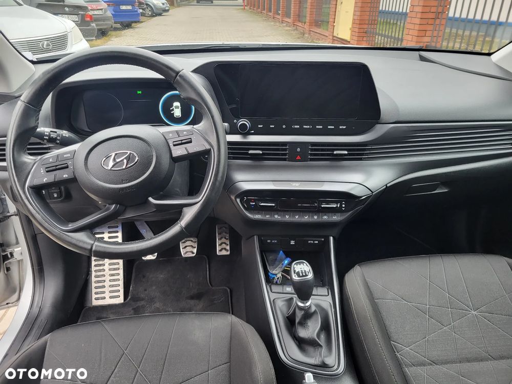 Hyundai Bayon 1.0 T-GDI Executive - 12