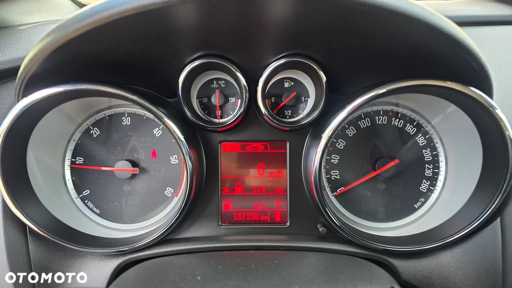 Opel Astra - 22