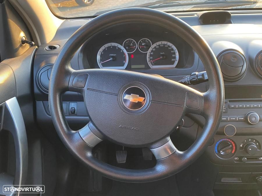 Chevrolet Aveo 1.2 L - 6