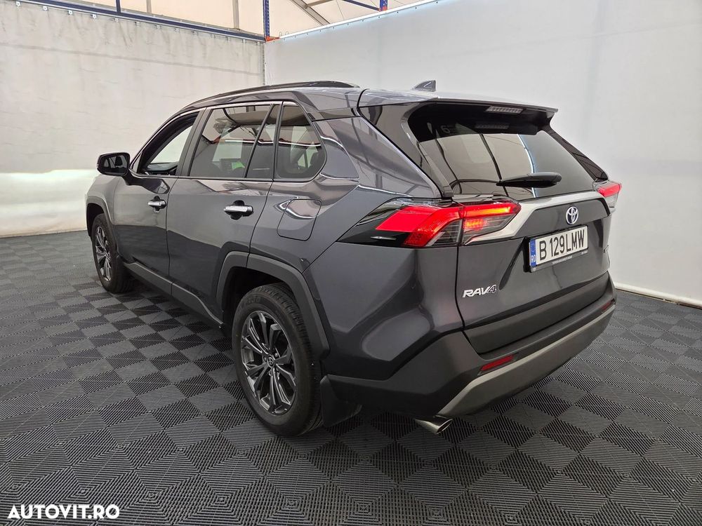 Toyota Rav4 2022 photo 2