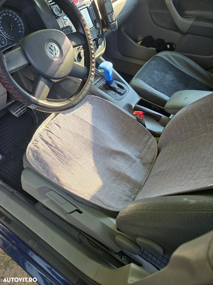 Volkswagen Golf 2.0 TDI DSG Comfortline - 7