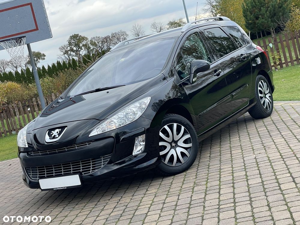 Peugeot 308 - 1