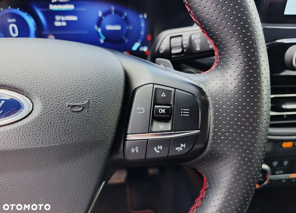 Ford Kuga 2.0 EcoBlue 4x4 ST-LINE X - 23