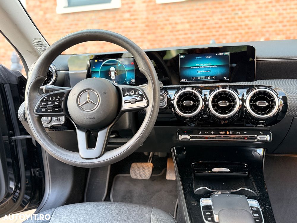 Mercedes-Benz CLA 180 d Coupe - 12