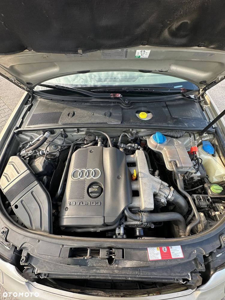 Audi A4 Limousine 1.8T Quattro - 14