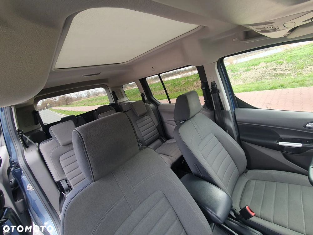 Ford Tourneo Connect Gr 1.5 EcoBlue Titanium PowerShift - 11