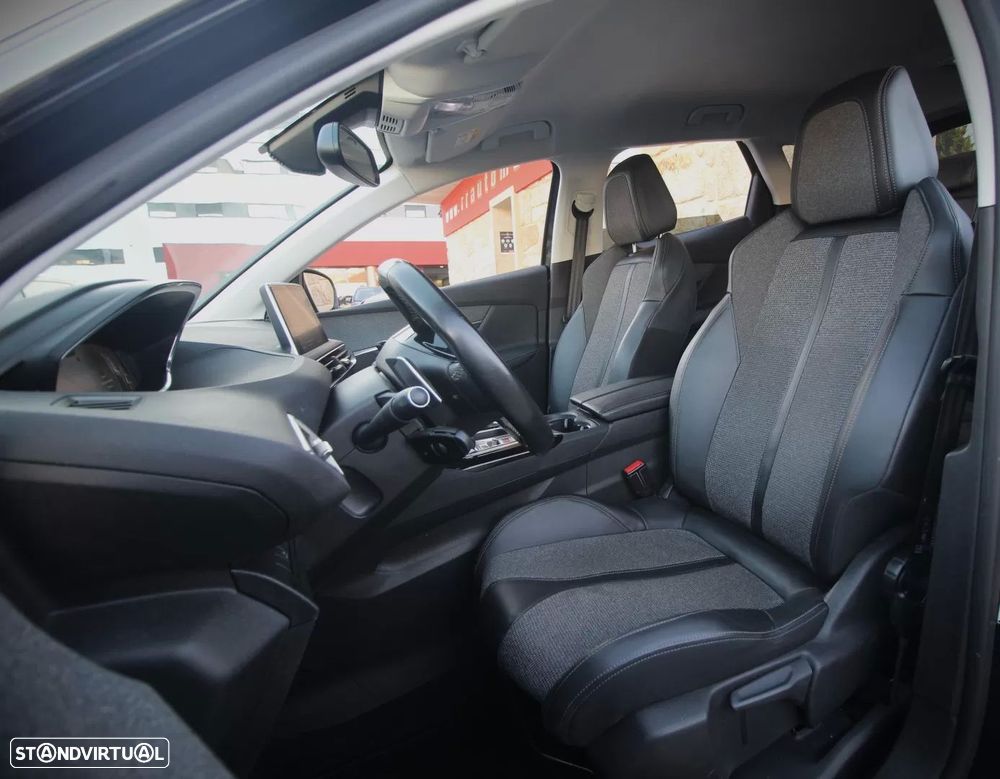 Peugeot 3008 1.2 PureTech Allure EAT8 - 6