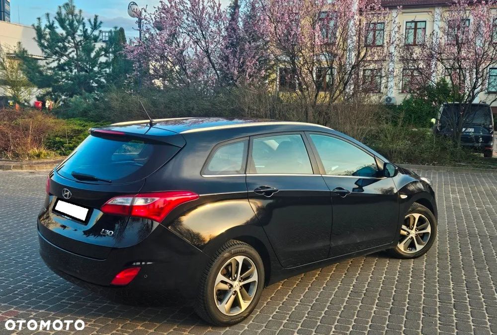 Hyundai i30 1.4 Select - 5