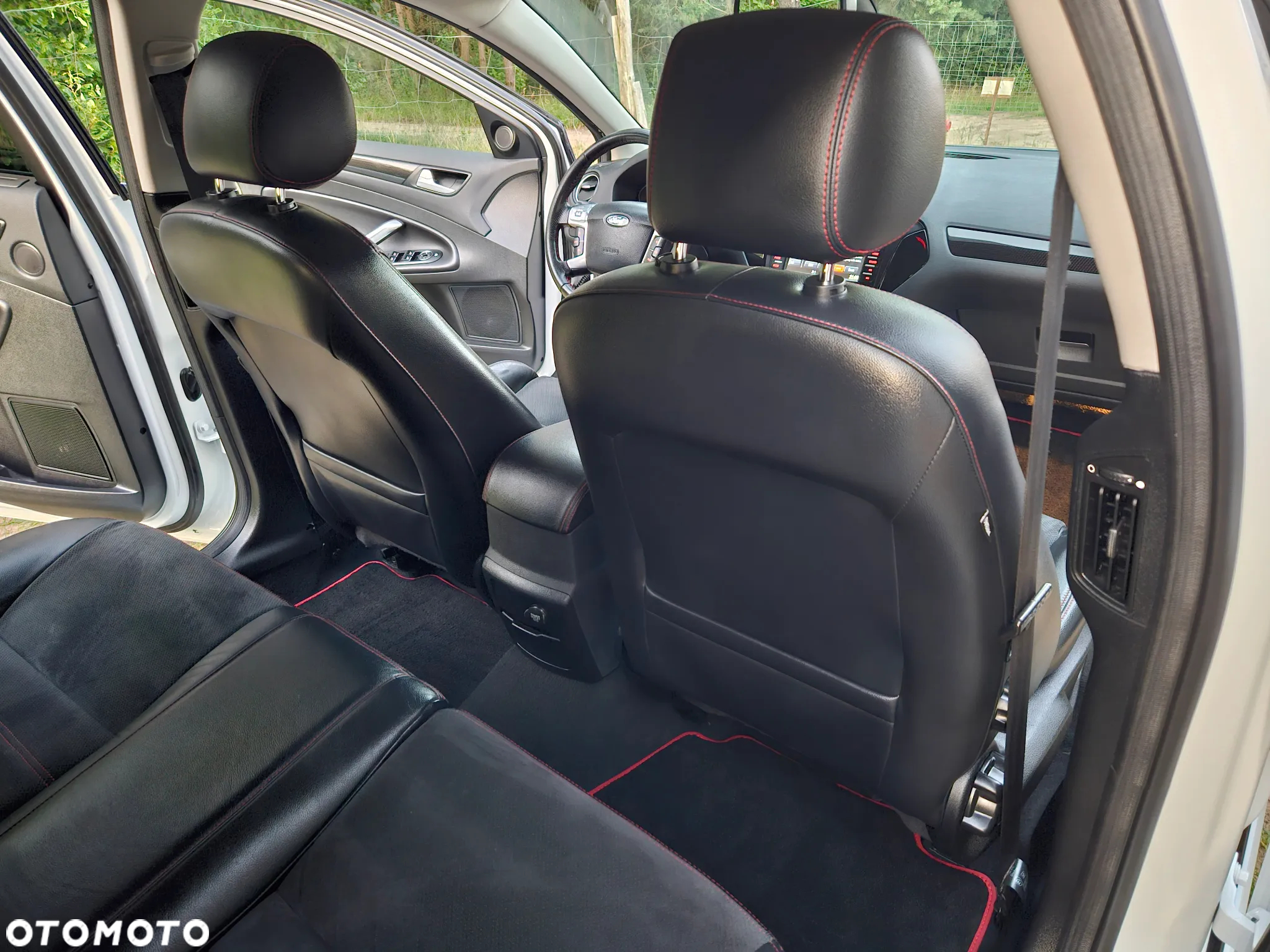 Ford Mondeo 2.0 TDCi Titanium - 26