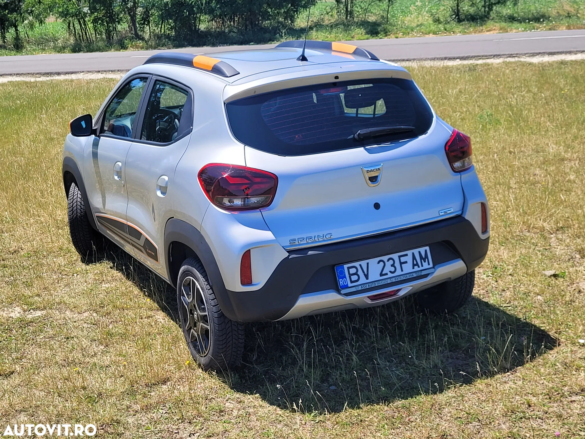 Dacia Spring - 5
