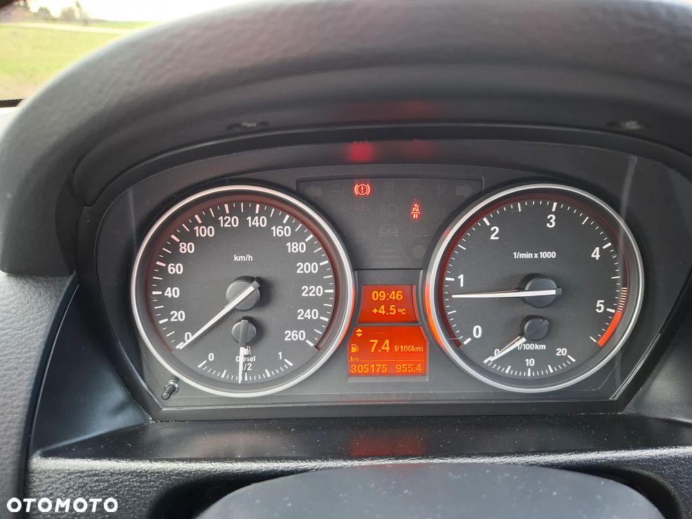 BMW X1 xDrive20d - 21