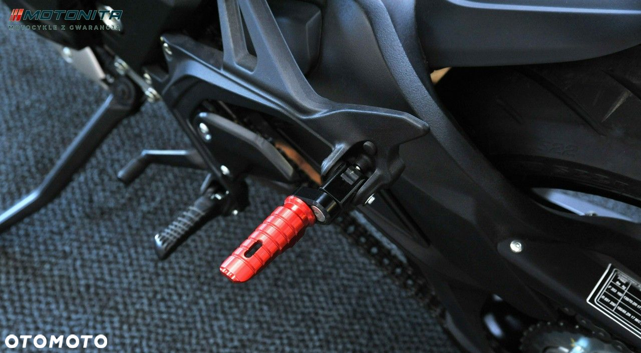 MV AGUSTA Brutale - 32