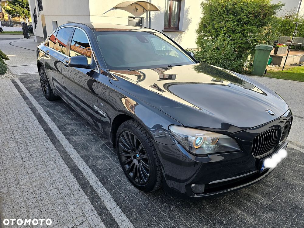 BMW Seria 7 740d xDrive - 31