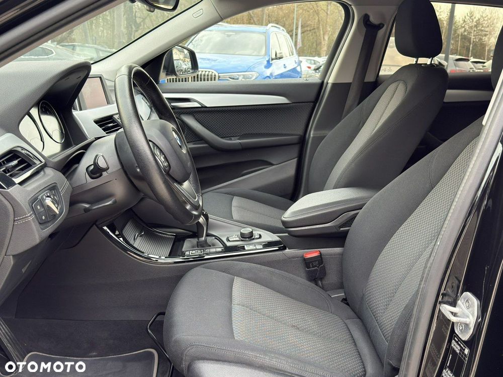BMW X2 sDrive18i Advantage - 12