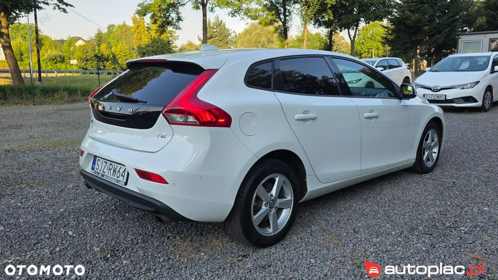 Volvo V40 T2 You - 5