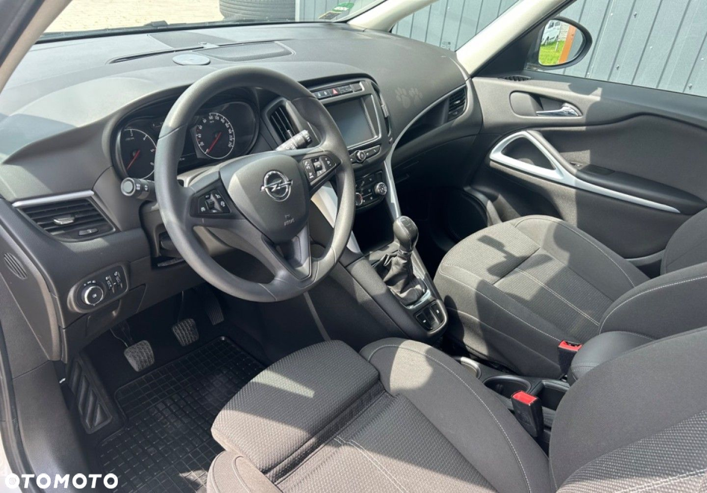 Opel Zafira - 13