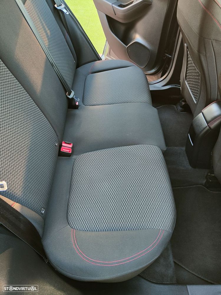 Ford Puma 1.0 EcoBoost MHEV ST-Line Aut. - 32