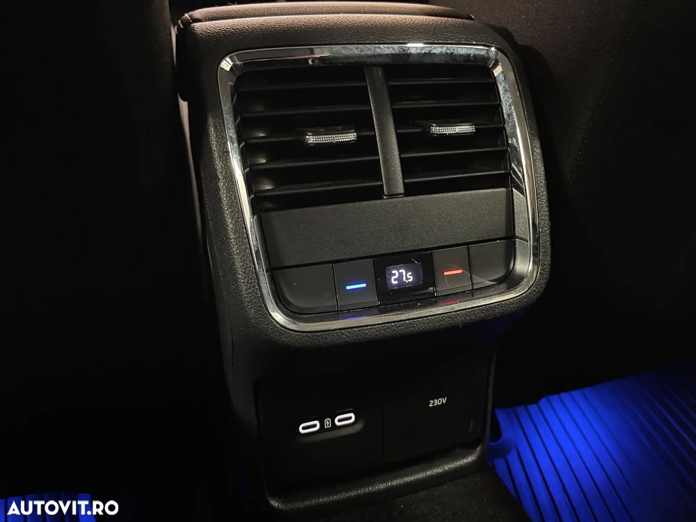 Skoda Octavia 2.0 TDI DSG Style - 26