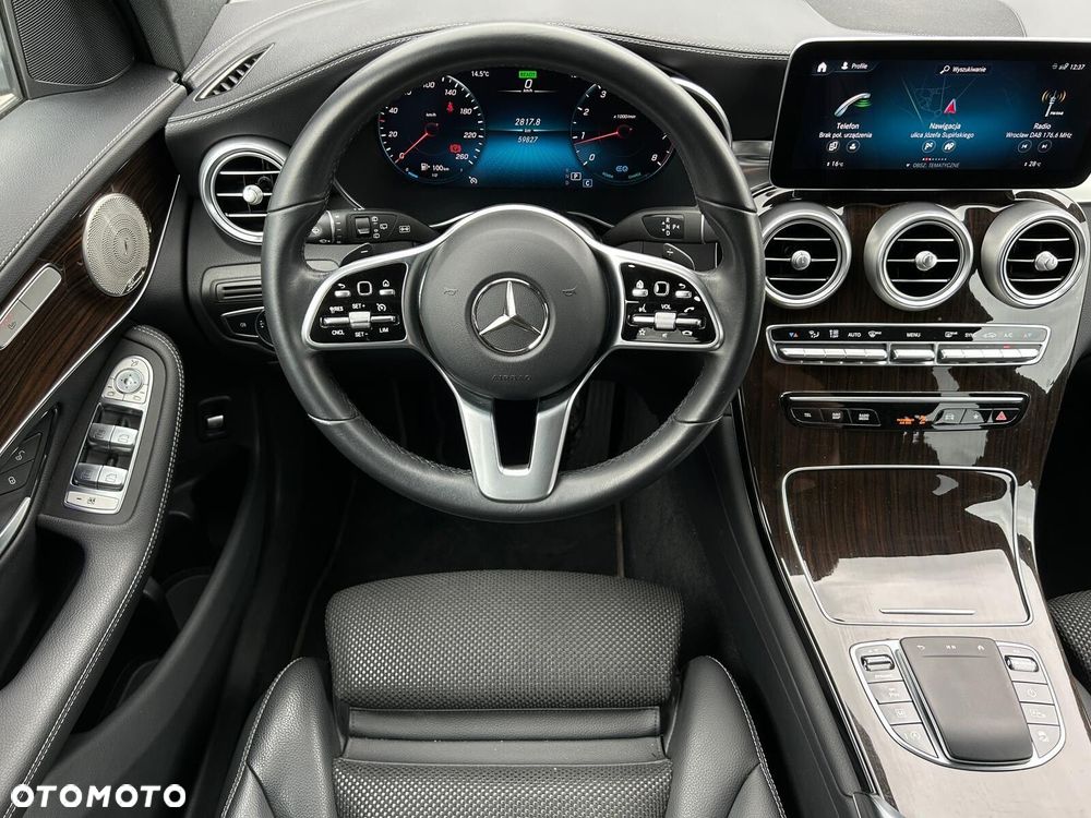 Mercedes-Benz GLC - 6
