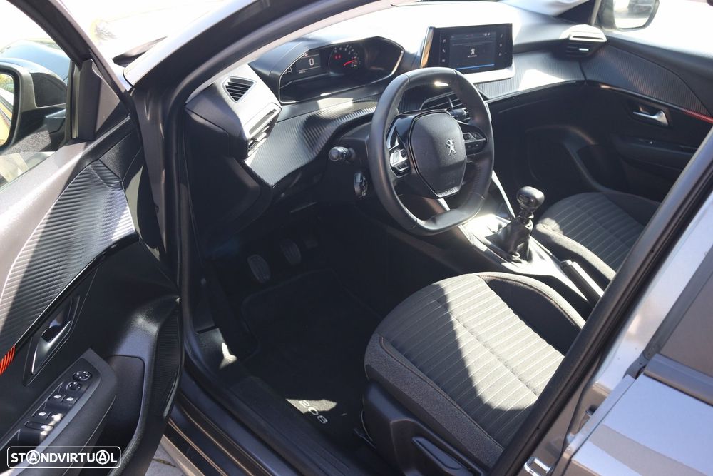 Peugeot 208 1.2 PureTech Active Pack - 28