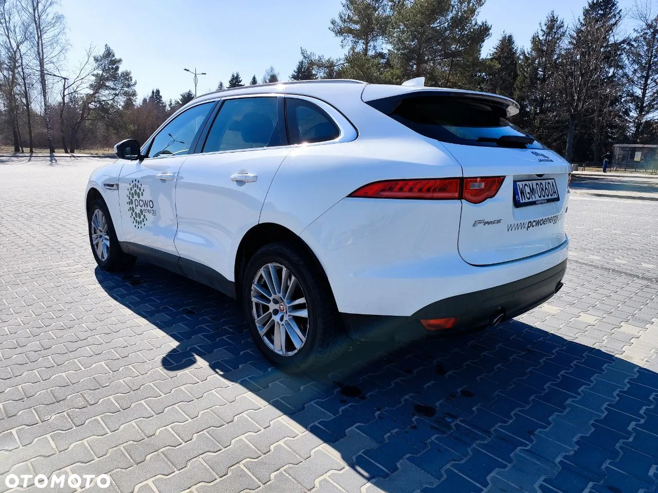 Jaguar F-Pace - 12