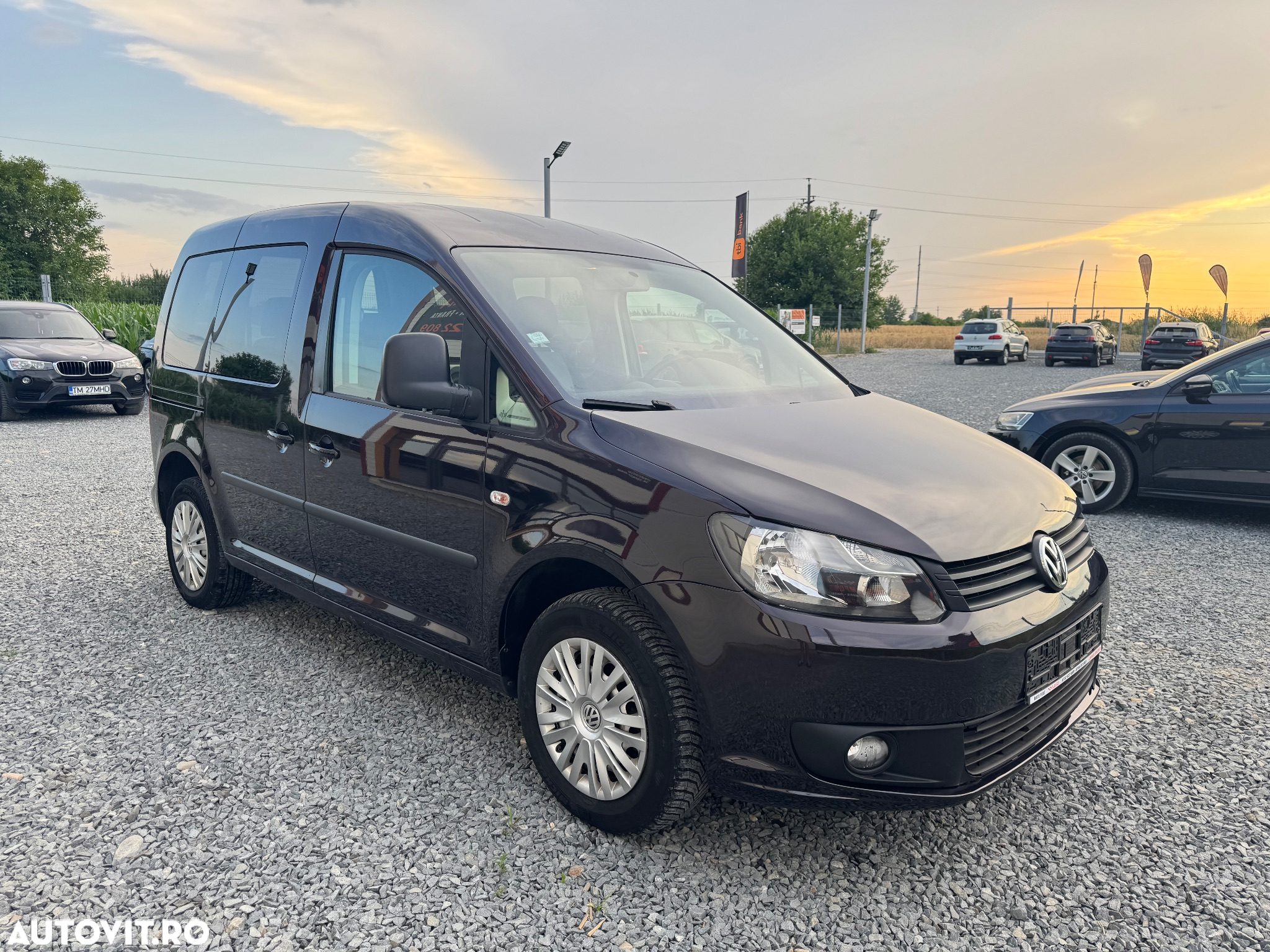 Volkswagen Caddy 1.6 TDI BlueMotion Comfortline - 2