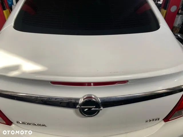 KLAPA BAGAŻNIKA OPEL INSIGNIA A - 2