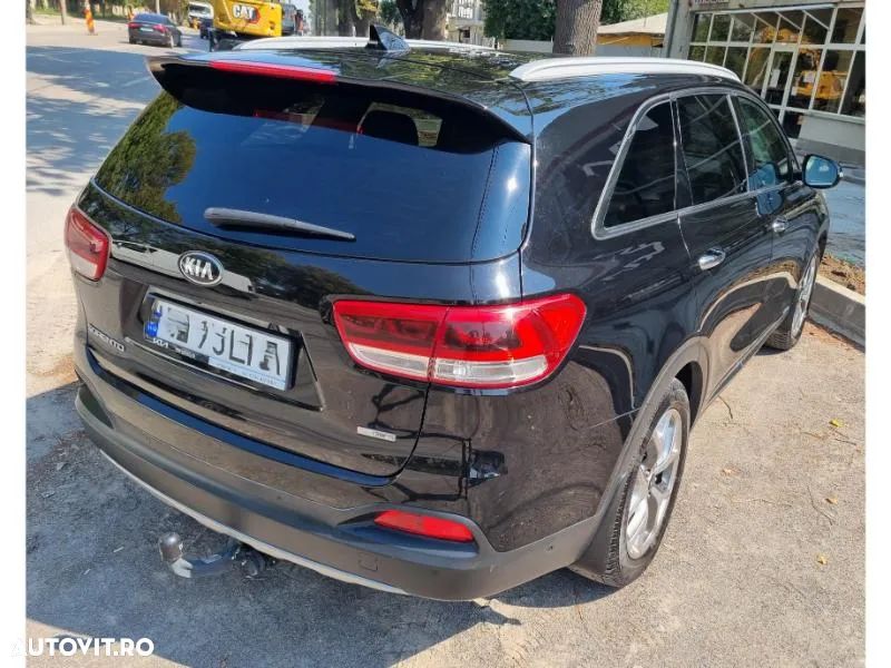Kia Sorento - 2