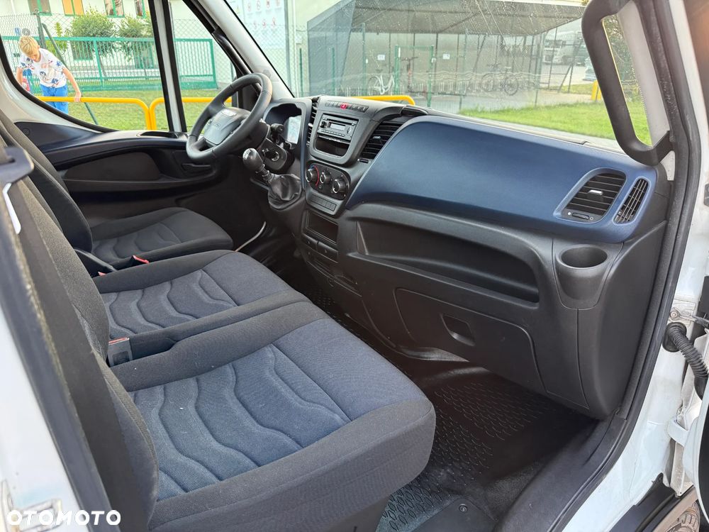 Iveco Daily 35C15 - 11