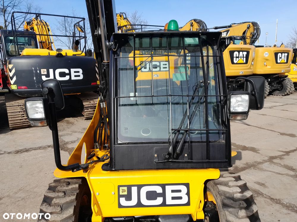 JCB 520-40 - 11