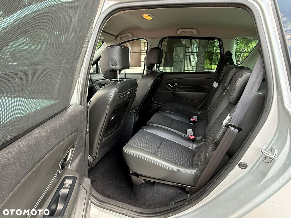 Renault Scenic ENERGY dCi 130 INITIALE PARIS - 20