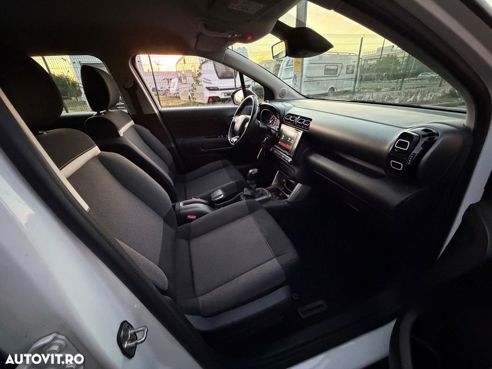 Citroën C3 AIRCROSS PureTech 82 Shine - 16