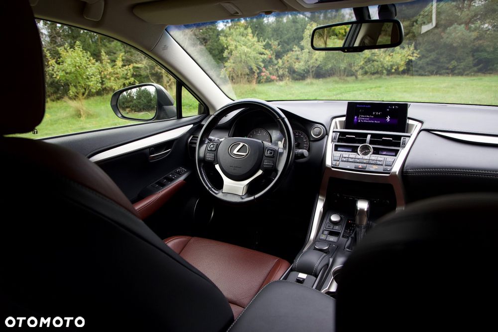 Lexus NX 200t Comfort AWD - 13