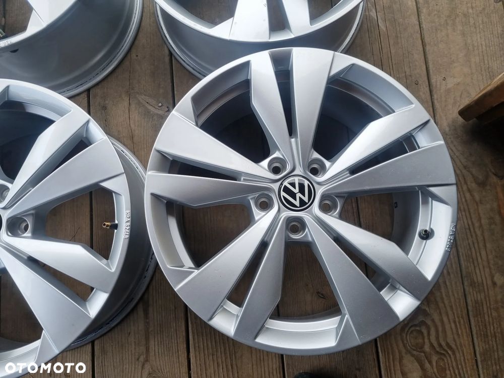 VW ID.3,id4,GOLF 8,AUDI A3,SKODA SUPERB,SEAT LEON 7,5X18 ET50 5X112 super - 2
