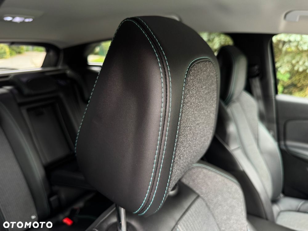 Peugeot 3008 225 e-EAT8 Allure Pack - 29