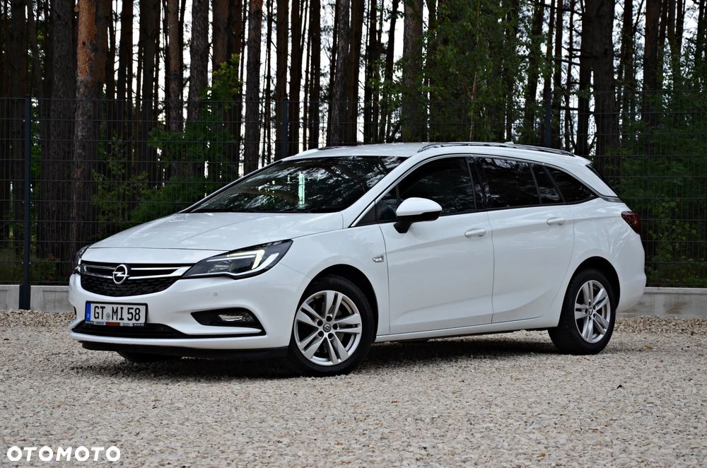 Opel Astra 1.6 D (CDTI) Automatik Dynamic - 2
