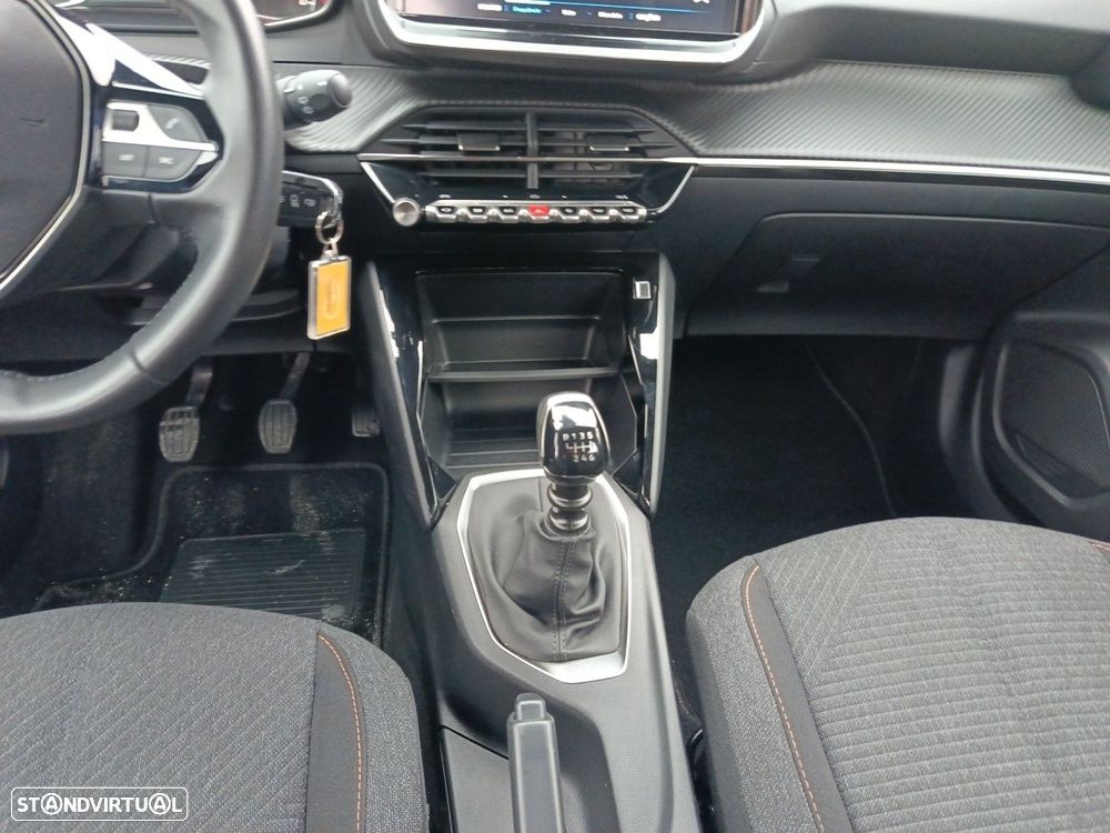 Peugeot 2008 1.2 PureTech Style - 11