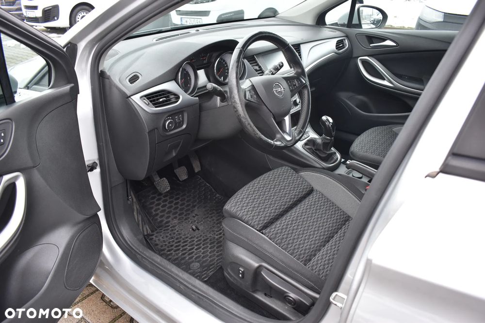 Opel Astra 1.5 CDTI Edition S&S - 9