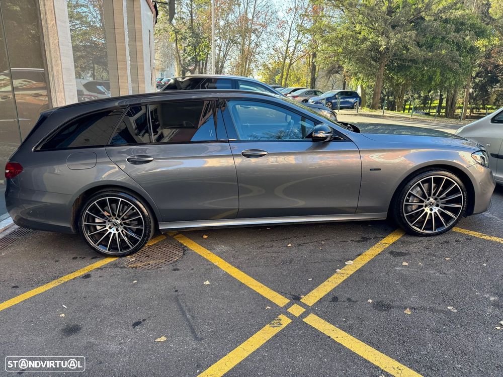 Mercedes-Benz E 300 - 4