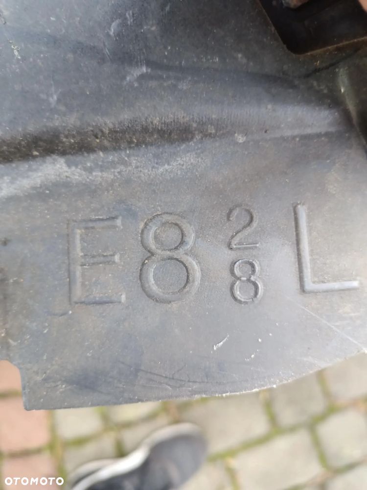 Nadkole przód przednie prawe lewe BMW E88 E82 7180149 7180150 - 3